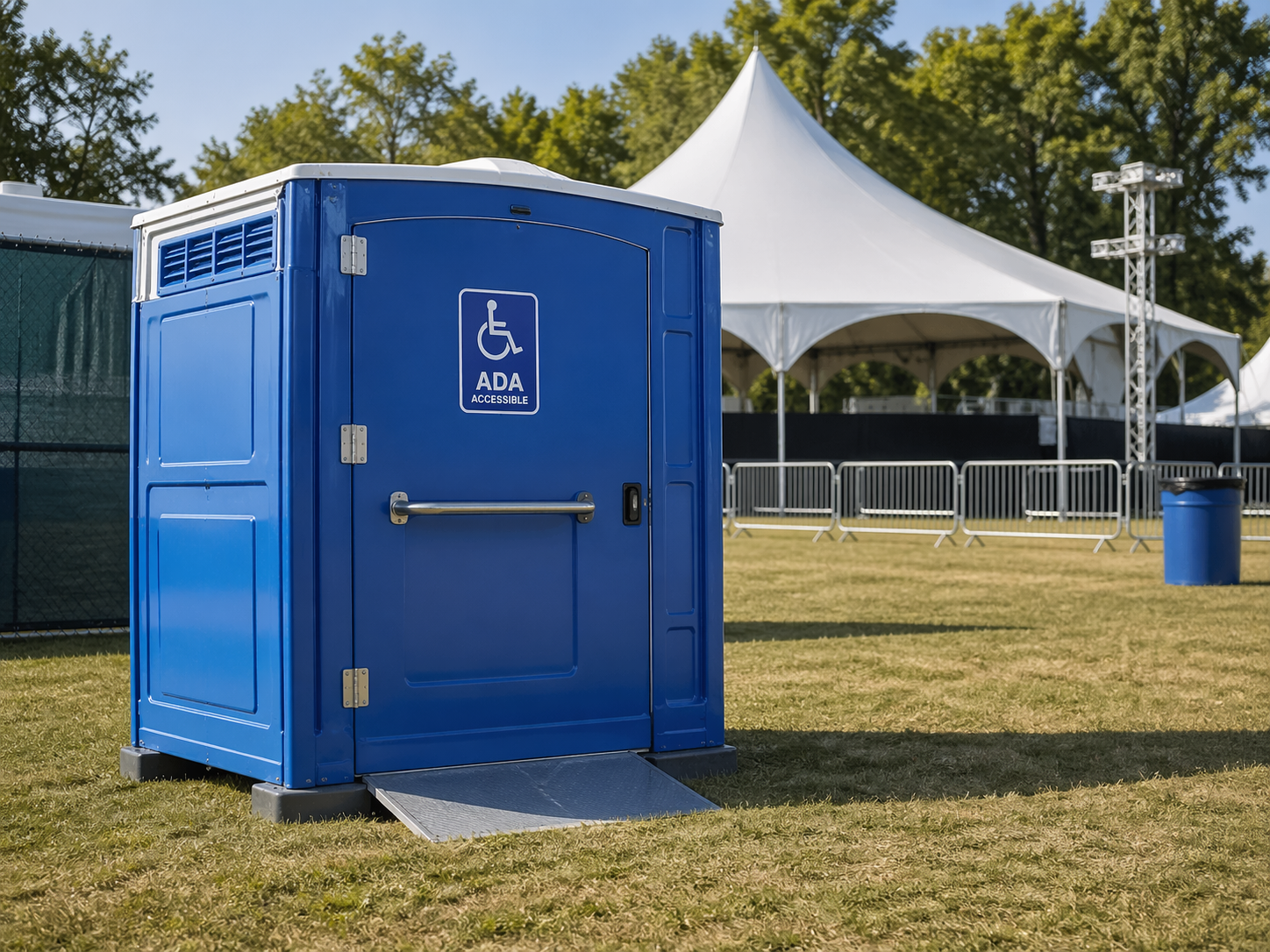 ADA compliant porta potty unit